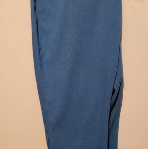 2 pocket stretch capris